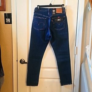 Womens Levi  501 Skinny High rise premium
